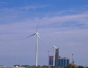 Jersey-Atlantic Wind Farm::Farm2.static.flickr.com