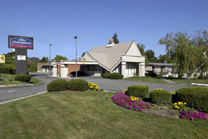 Howard Johnson Express Inn - Binghamton/Vestal/SUNY::Hotels.com