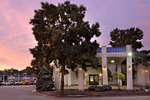 Howard Johnson Inn East
