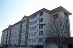 Clive Hotel And Suites