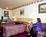 Broadway Inn & Suites - Spokane::Hotels.com