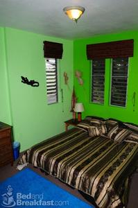 Kalani Hawaii::BedAndBreakfast.com
