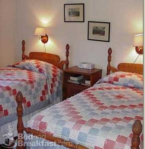 Mountain View Inn::BedAndBreakfast.com