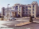 Holiday Inn Express And Suites::Yahoo! Travel