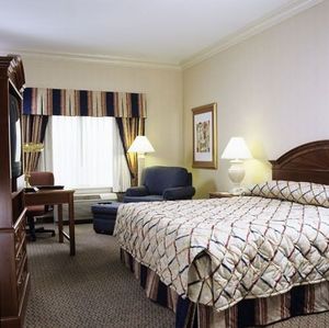 Hilton Garden Inn Edison Raritan Center::Travelocity.com
