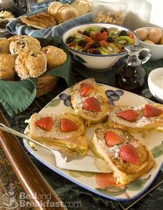 Harbor House Inn::BedAndBreakfast.com