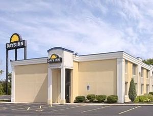 Days Inn Cleveland Willoughby::Travelocity.com