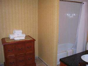 Web-3377114-hotels_and_accommodations-south_lake_tahoe