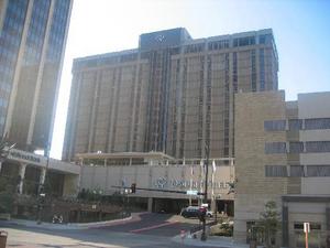 Web-2220838-doubletree_hotel_omaha-omaha