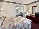 Days Inn Waynesboro::Priceline.com