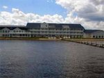 Comfort Suites Lakeside