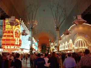 Web-2418831-golden_nugget_hotel_casino-las_vegas