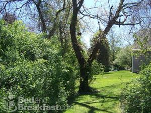 Web-brewster-ma-inns-isaiahclarkhouse-photo