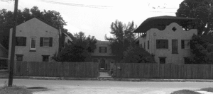 Web-8so02289_patio