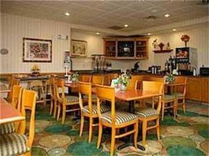 Comfort Suites::Hotels.com