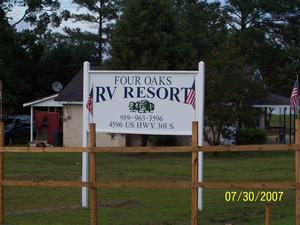 Four Oaks RV Resort::Fouroaksrvresort.com
