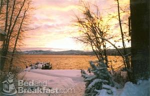 Web-tahoe-vista-ca-lodging-shorehouseatlaketahoe