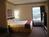 Holiday Inn Express::ProfessionalTravelGuide.com