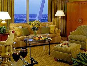 Crowne Plaza Downtown::Expedia