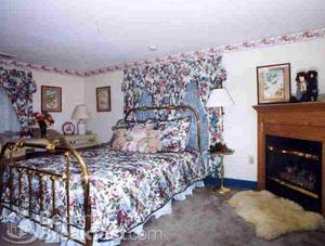 Alden House Bed & Breakfast::BedAndBreakfast.com