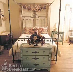 The Inns at Doneckers::BedAndBreakfast.com