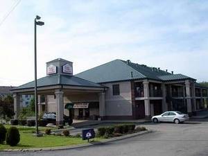 Econo Lodge Inn and Suites::Travelocity.com