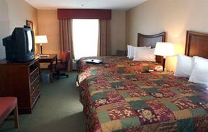 Web-fat_fres-rooms-2