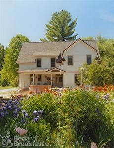 Pinehurst Inn at Pikes Creek::BedAndBreakfast.com