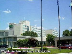 Holiday Inn Hurstbourne I-64E::Travelocity.com