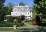 The Pillars of Plainfield B&B Inn