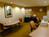 Holiday Inn Select and Suites::Priceline.com