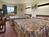 Super 8 Motel - Longmont/Del Camino::Orbitz