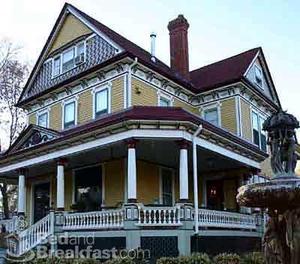 Rivertown Inn::BedAndBreakfast.com