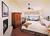 Cottage Inn By The Sea::Travelocity.com