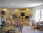 Lees Summit Inn & Suites
