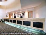Holiday Inn Select Airport