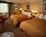 Holiday Inn Turf on Wolf Road::ProfessionalTravelGuide.com