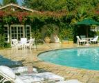 Tn-037567_pool_01_f