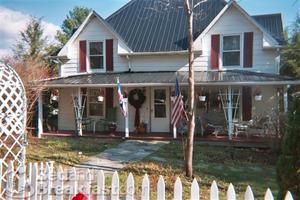 Linville Cottage Bed & Breakfast::BedAndBreakfast.com