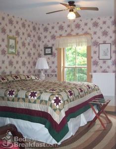 Fitch Hill Inn::BedAndBreakfast.com