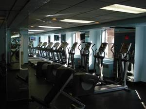 Web-milford_plaza_hotel_44710_3_08092006_1808434218_500