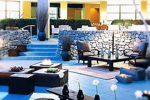 Westin Stamford::Expedia