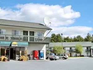 Days Inn Lake George::Travelocity.com