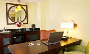 Web-lax_embs-rooms-4