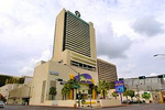 Fitzgeralds Casino & Holiday Inn::Hotels.com