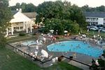 Tn-093432_pool_01_f