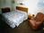 Econo Lodge West::Expedia