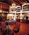 Tn-rap_alex-lobby-1