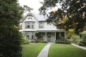 Harriet Beecher Stowe House::Farm4.static.flickr.com