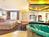 Super 8 Motel - Milford/New Haven::Hotels.com